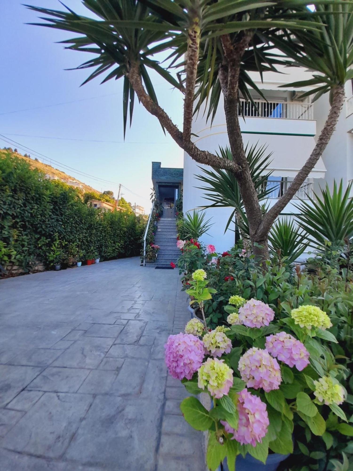 Vila Marjana Sarandë Exterior foto